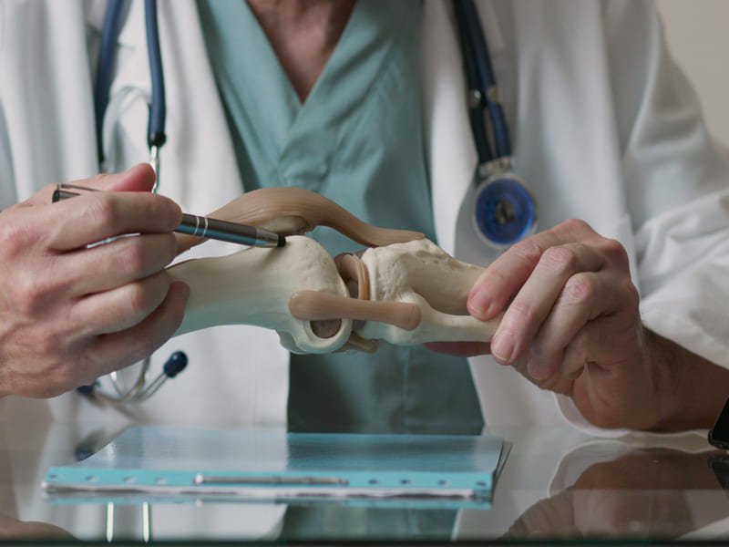 warum knackt mein knie